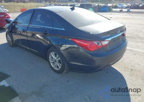 2013 Hyundai Sonata Gls z USA, uszkodzony, nr VIN 5NPEB4AC4DH614493